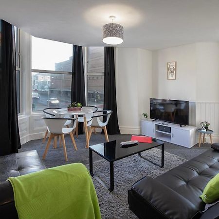 02 Springfield - Sleeps 6 Lägenhet Blackpool Exteriör bild